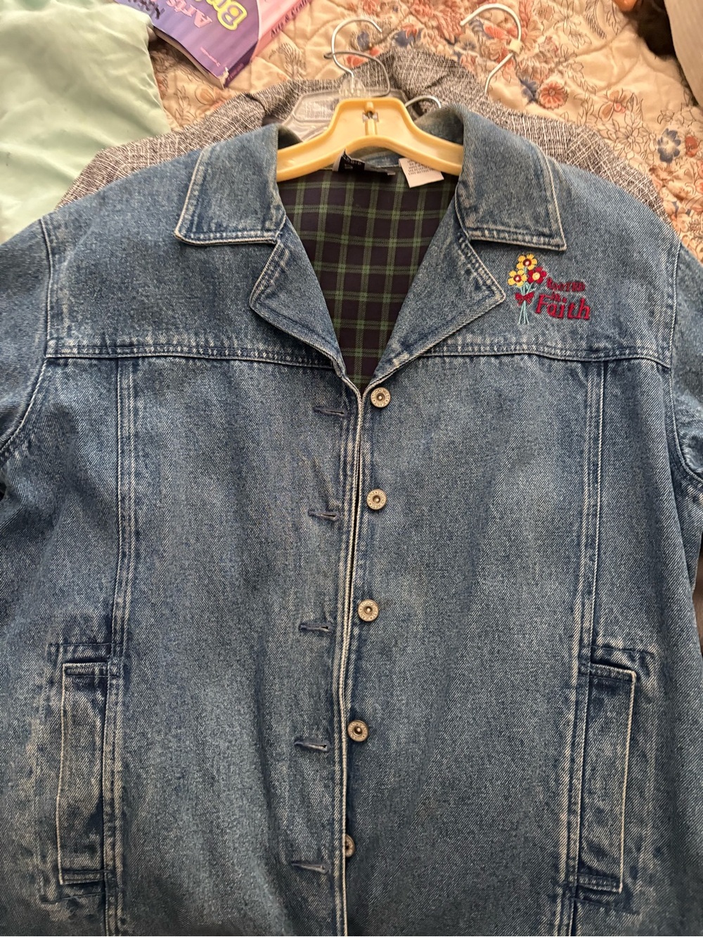 Women's Blue Denim Button-Front Jean Jacket with Floral Embroidery